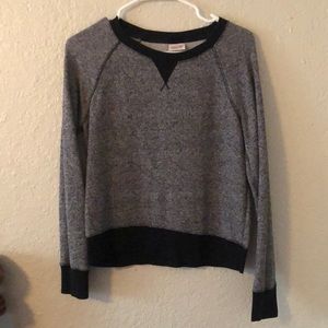Comfy sweater/sweatshirt sz S